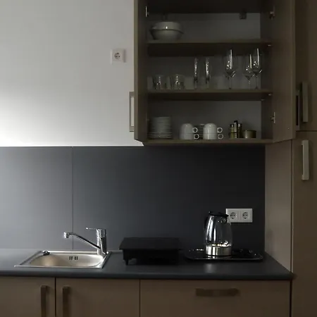 Rosbacher Nun Residenz * Rosbach vor der Höhe